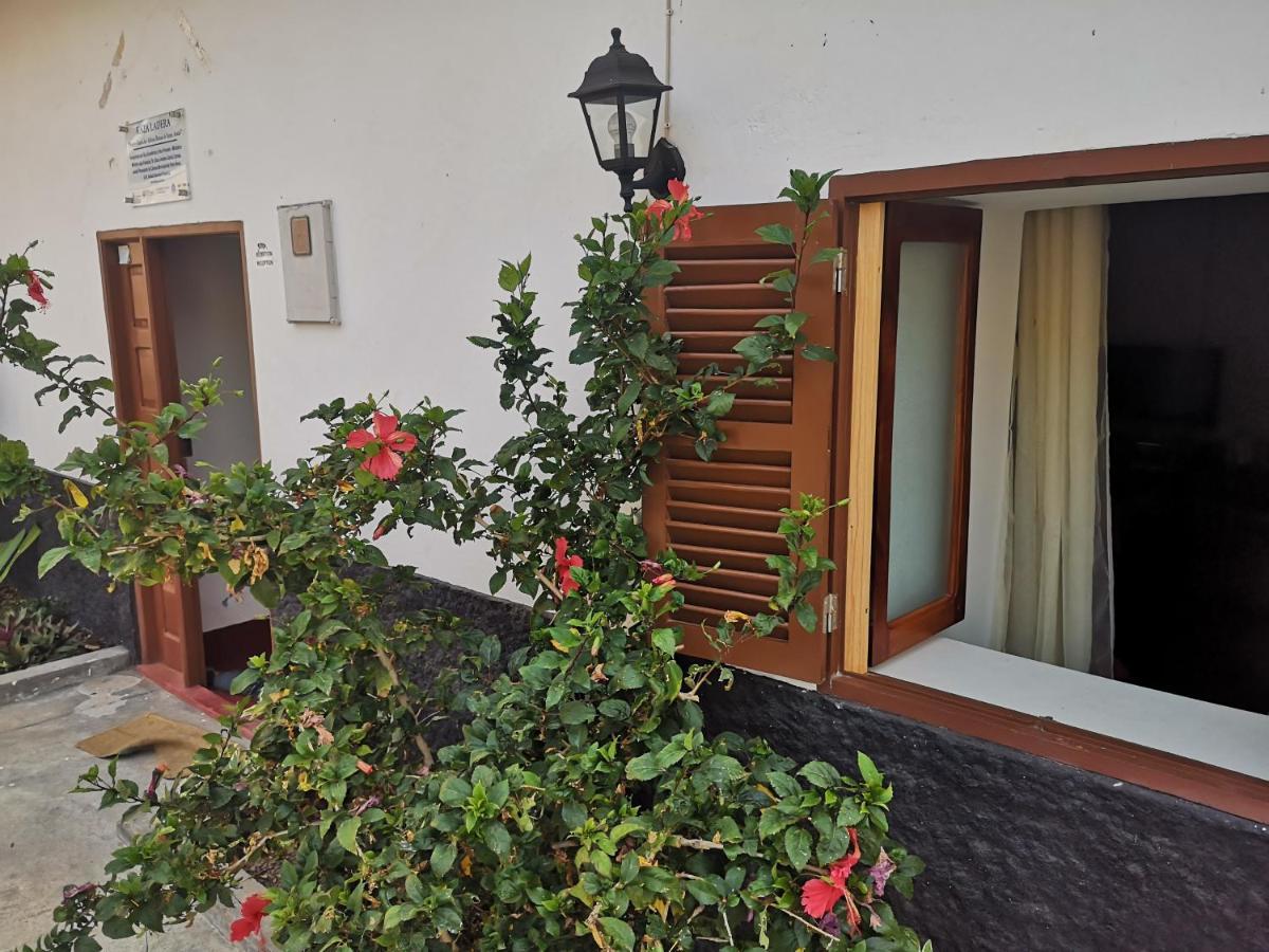Kaza Ladera Bed & Breakfast Seladinha Exterior photo